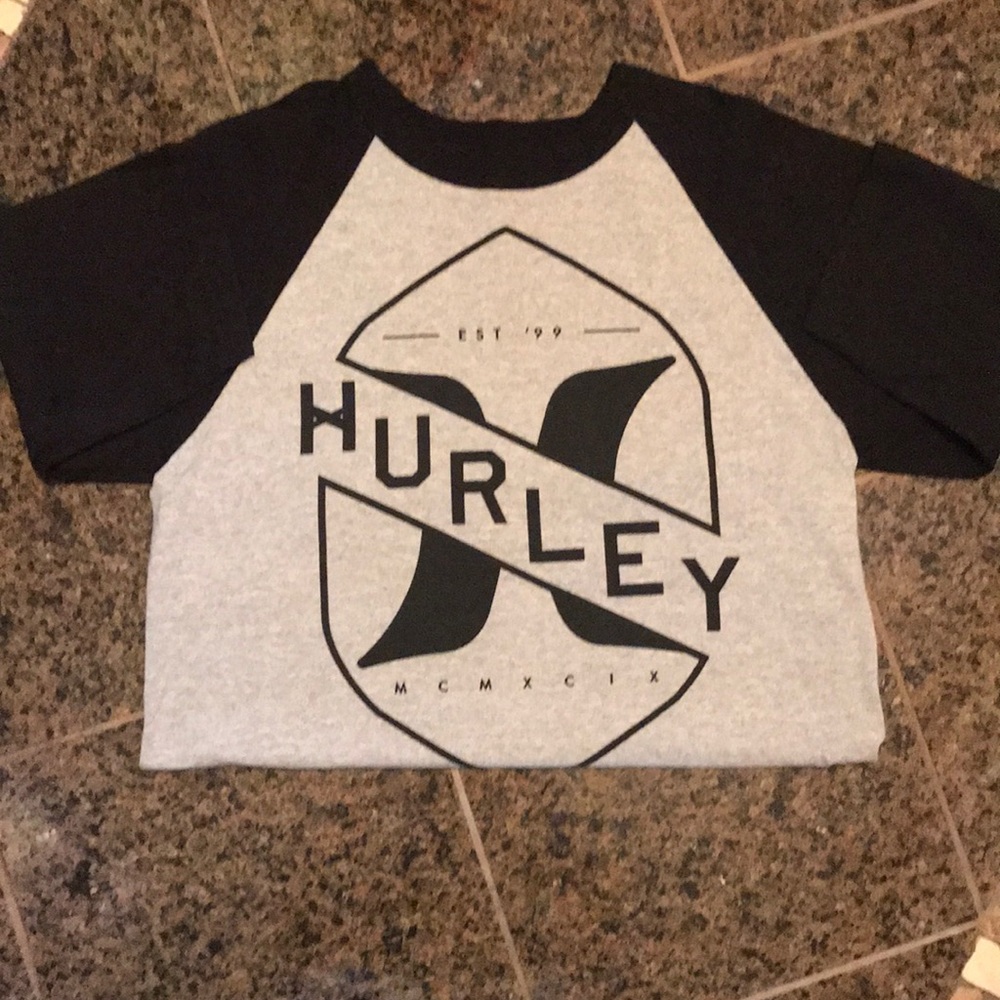 Hurley 3/4 sleeve baseball style T $10